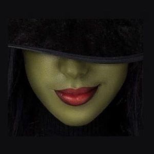 Meet your Posher, Angie